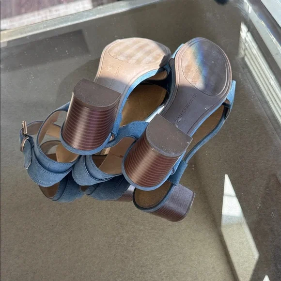 Liz Claiborne blue Suede Sandals - Picture 8 of 9